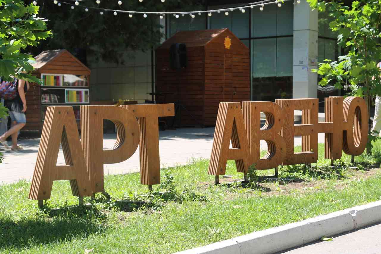 🔸Детский мастер-класс Паук из проволоки и картона